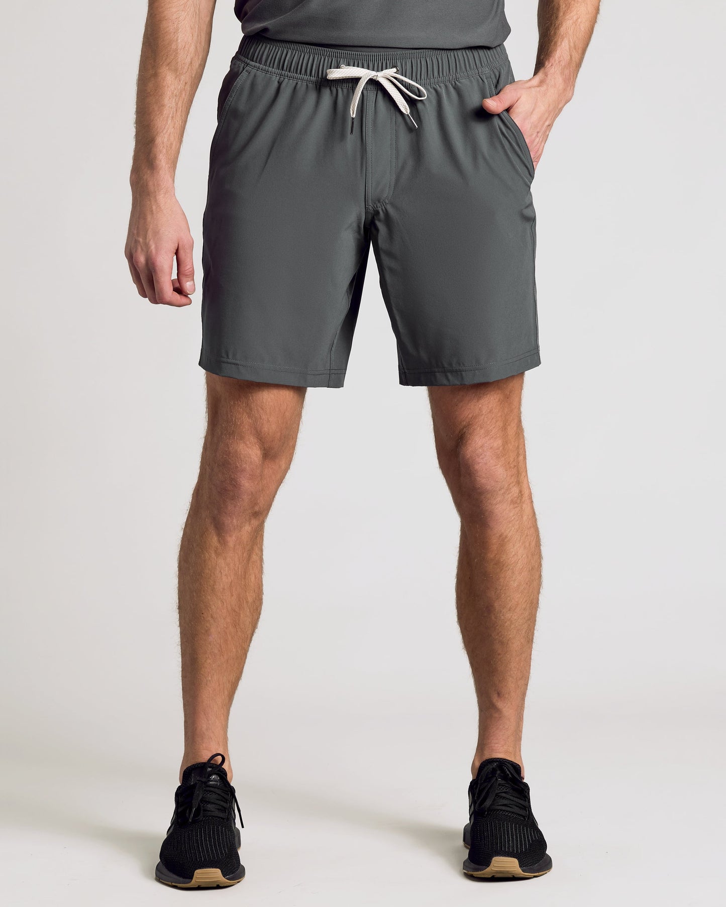 True Classic Men's Active Shorts 9"- Quick Dry Stretch Gym Shorts with Built-In Liner, Athletic Shorts for Gym Fits, Basketball, or Outdoor Workouts