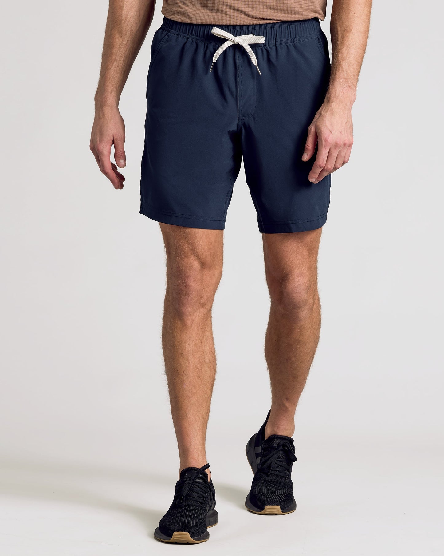 True Classic Men's Active Shorts 9"- Quick Dry Stretch Gym Shorts with Built-In Liner, Athletic Shorts for Gym Fits, Basketball, or Outdoor Workouts