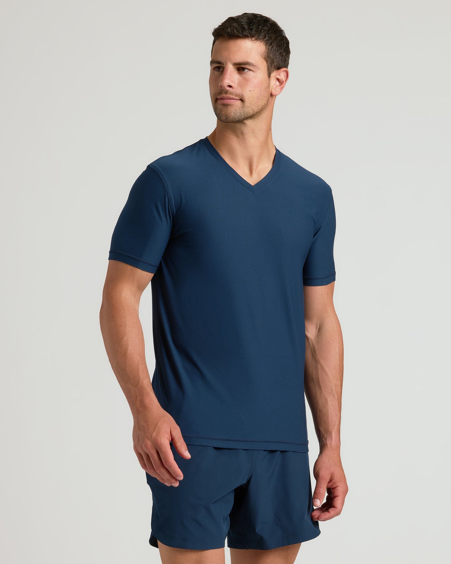 Active V-Neck 3-Pack