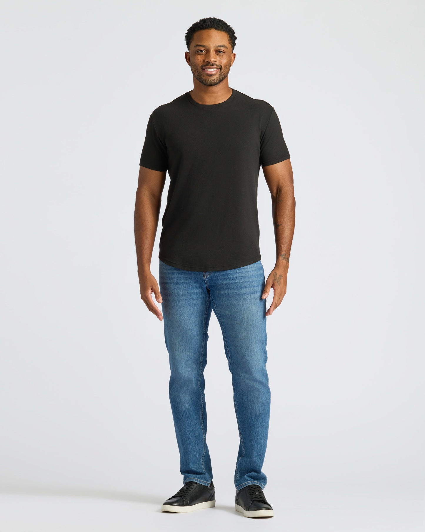 Black & White Curved Classic Crew Neck 2-Pack