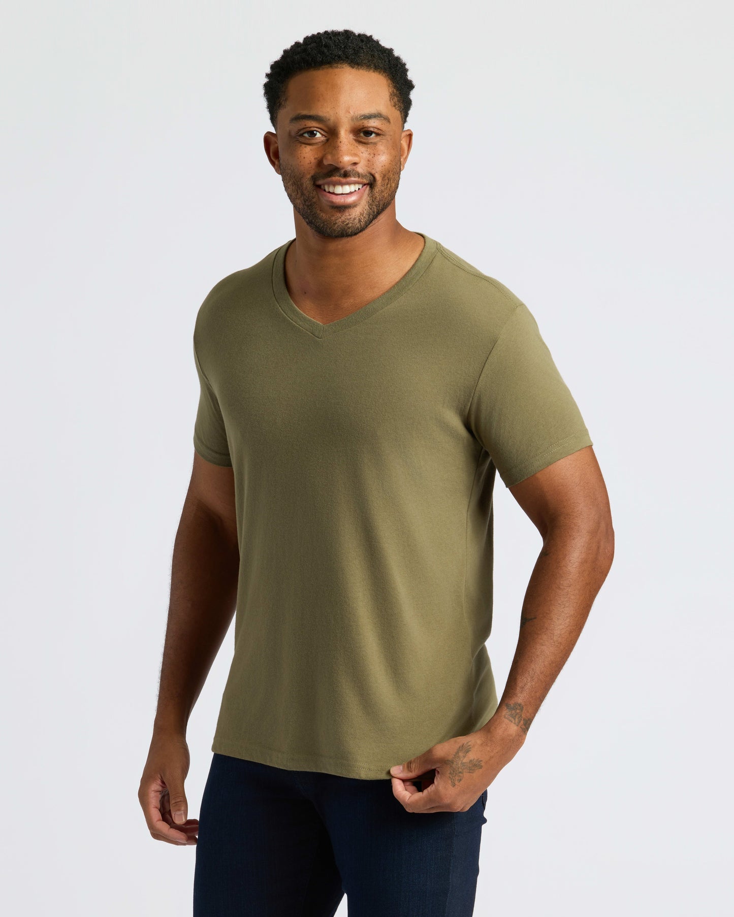 True Classic Men’s V-Neck T Shirt – Soft Cotton Blend Fit, Tailored Short Sleeve Tee for Everyday, Streetwear, or Layered Looks